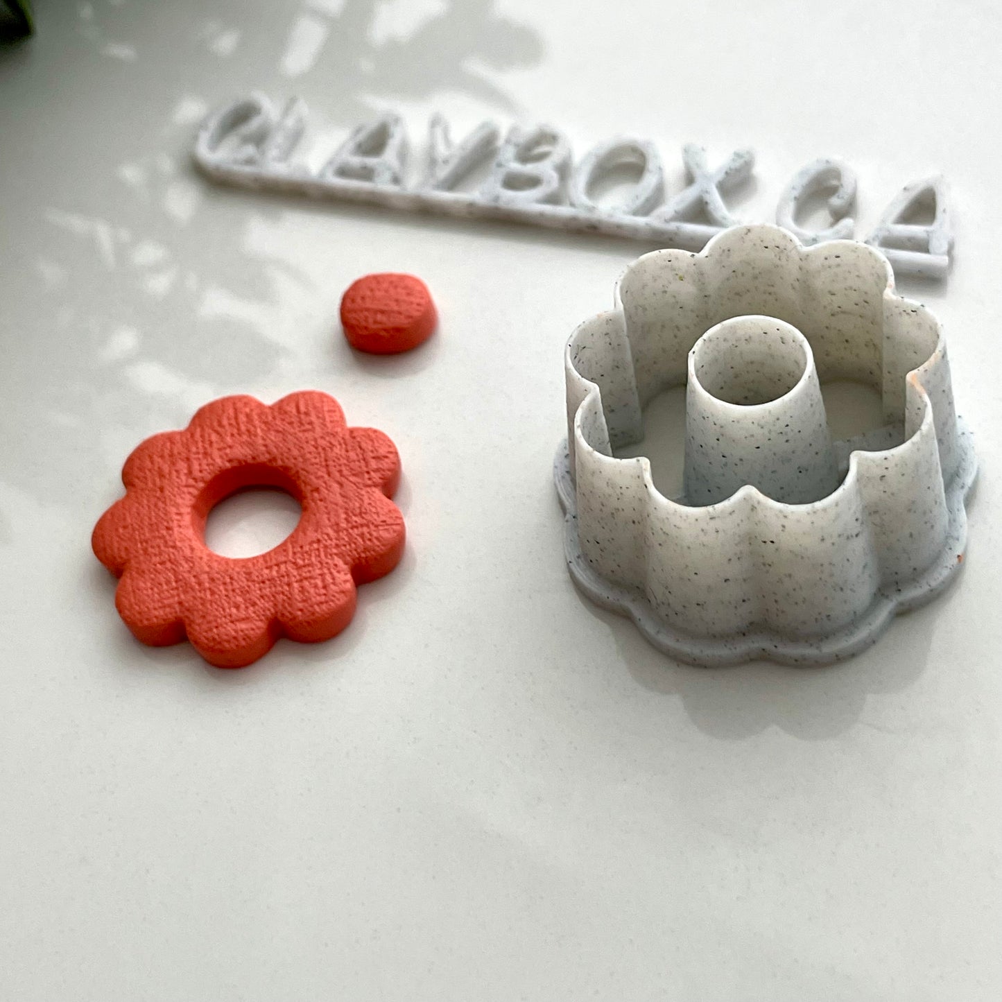 Scalloped donut cutter pair