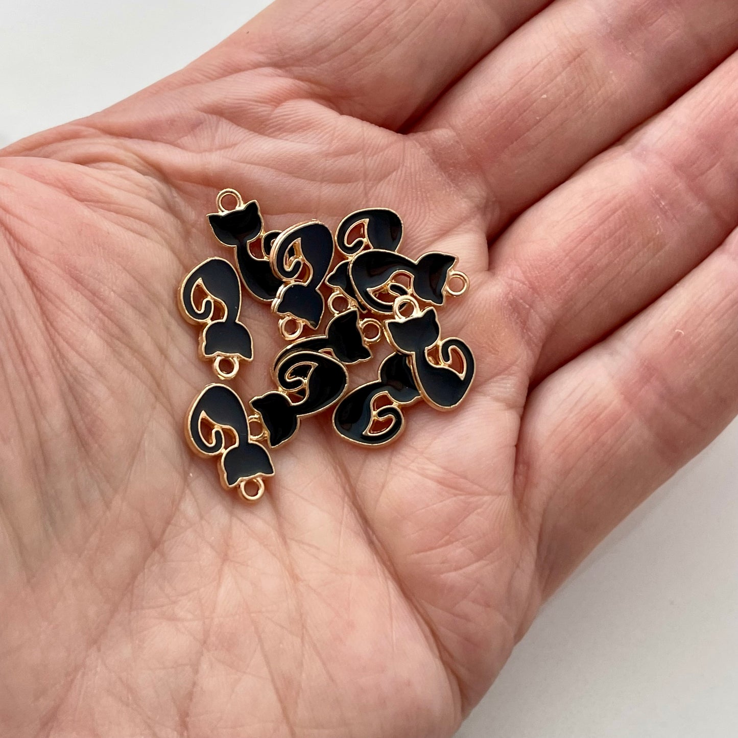 Sweet & petite charms