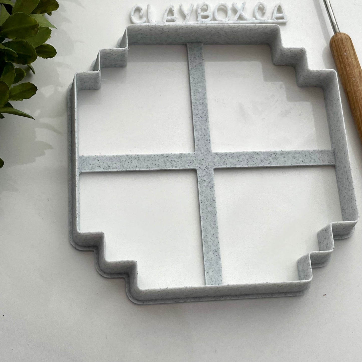 Large aztec cutter #1 - perfect for making ring dishes or coasters