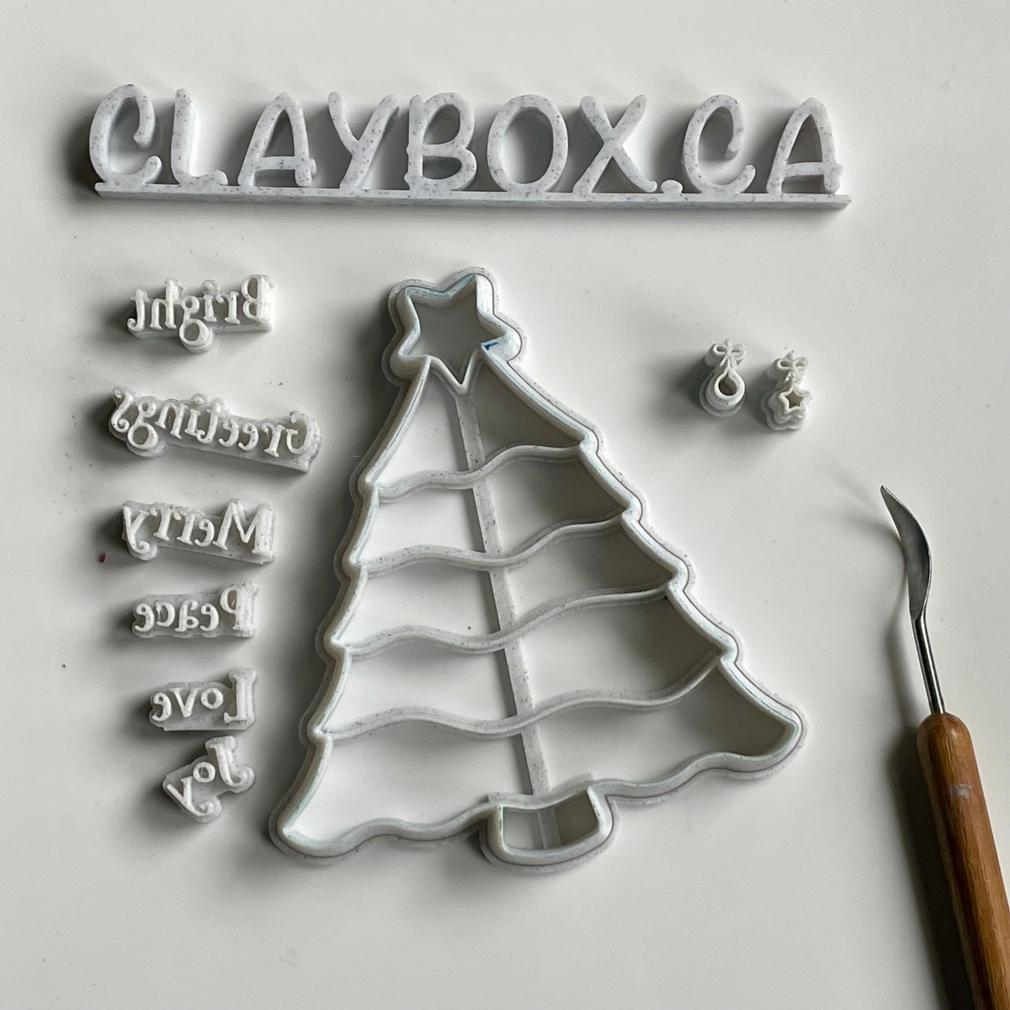Large Christmas tree cutter with stamp lines