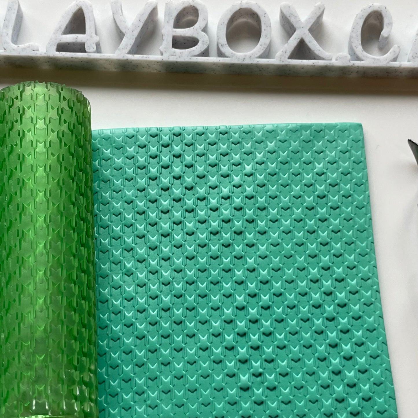 Houndstooth roller