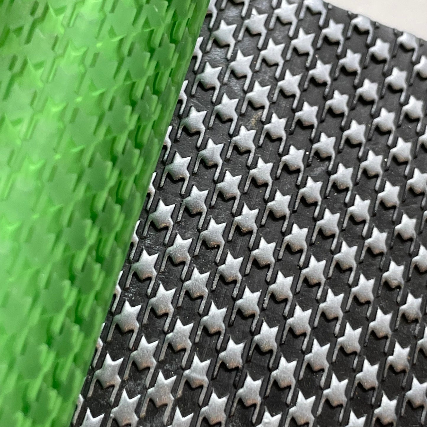 Houndstooth roller