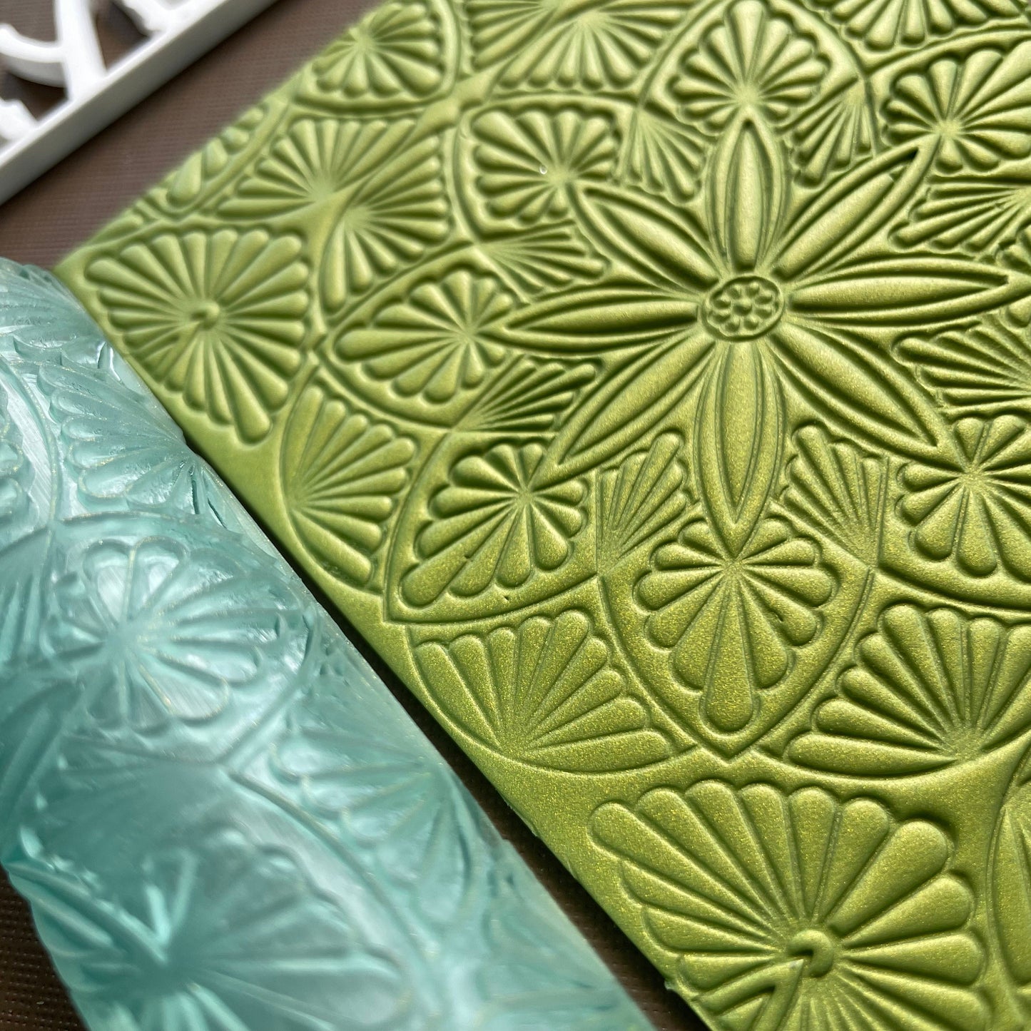 Mandala roller