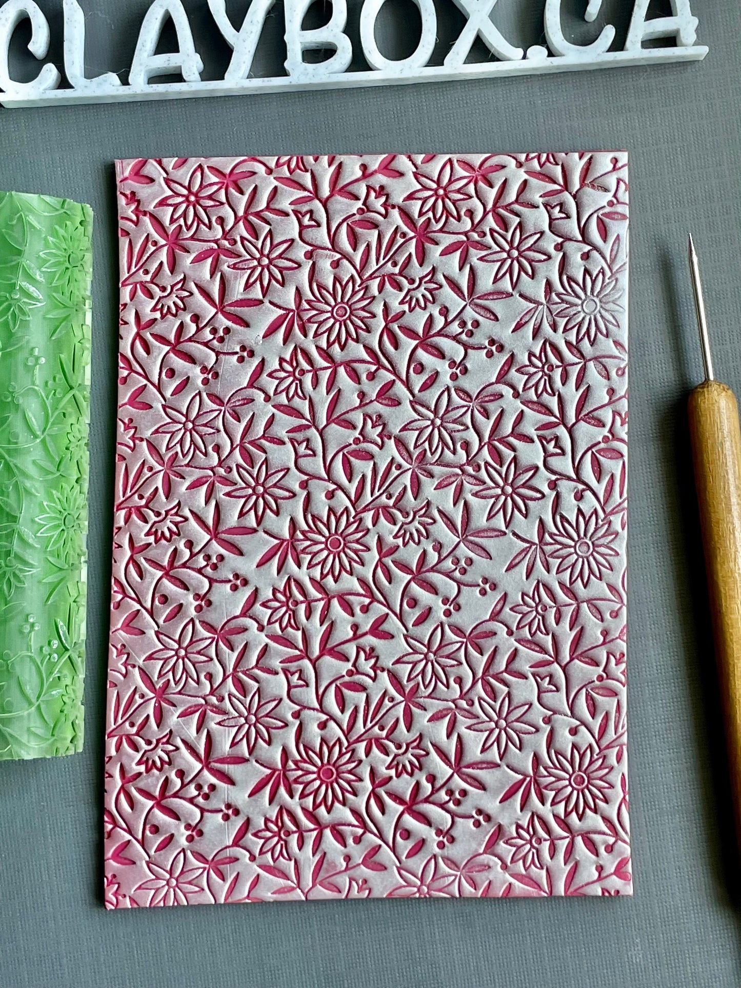 Floral roller