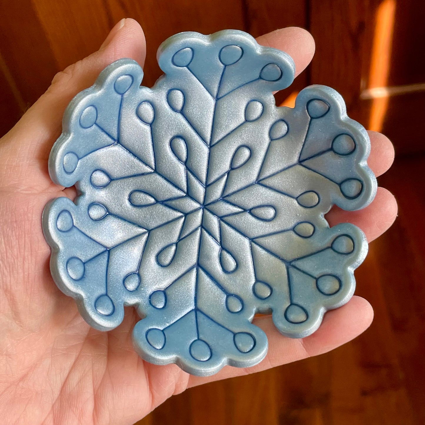 Snowflake large cutter - perfect for making ring dishes or coasters