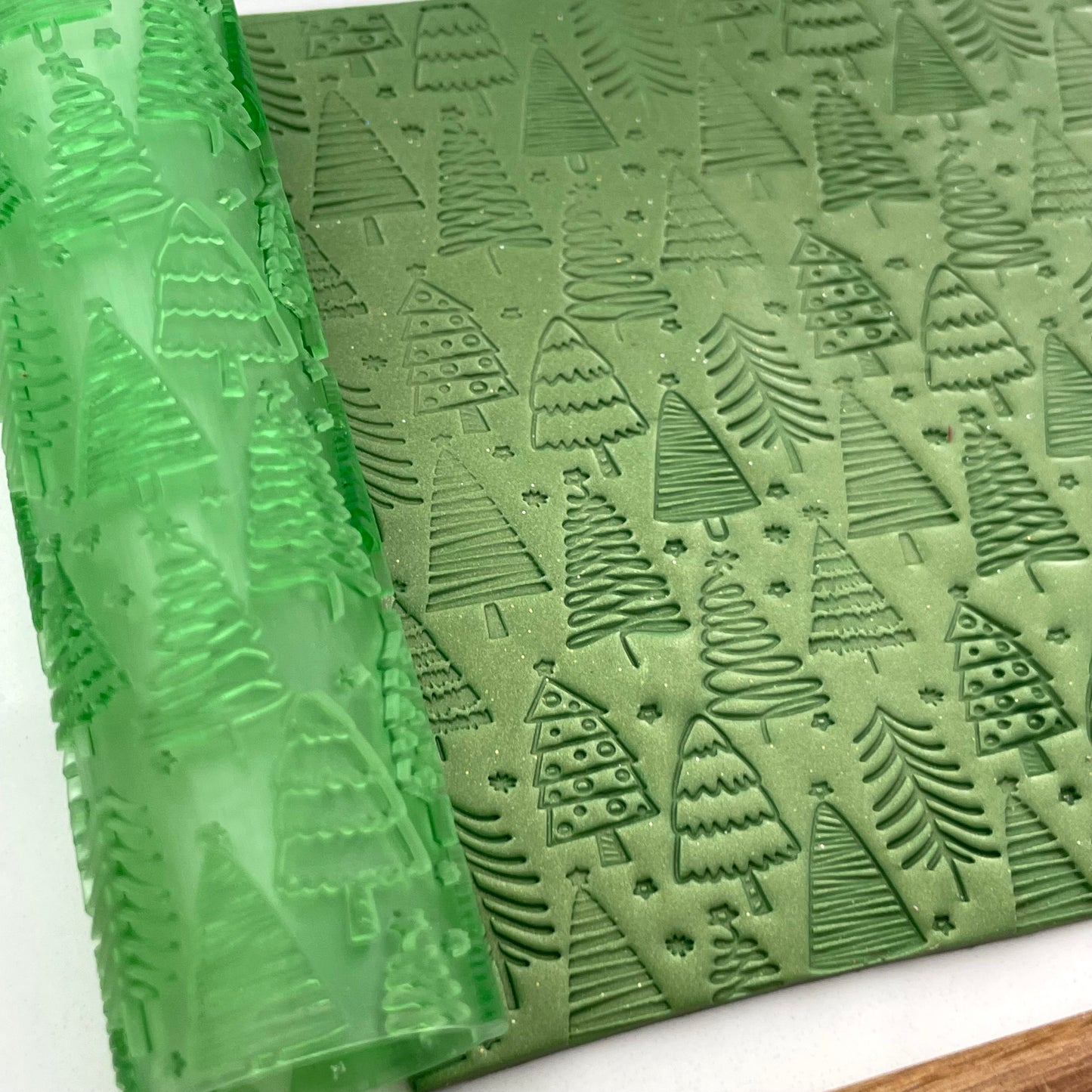 Christmas tree texture roller