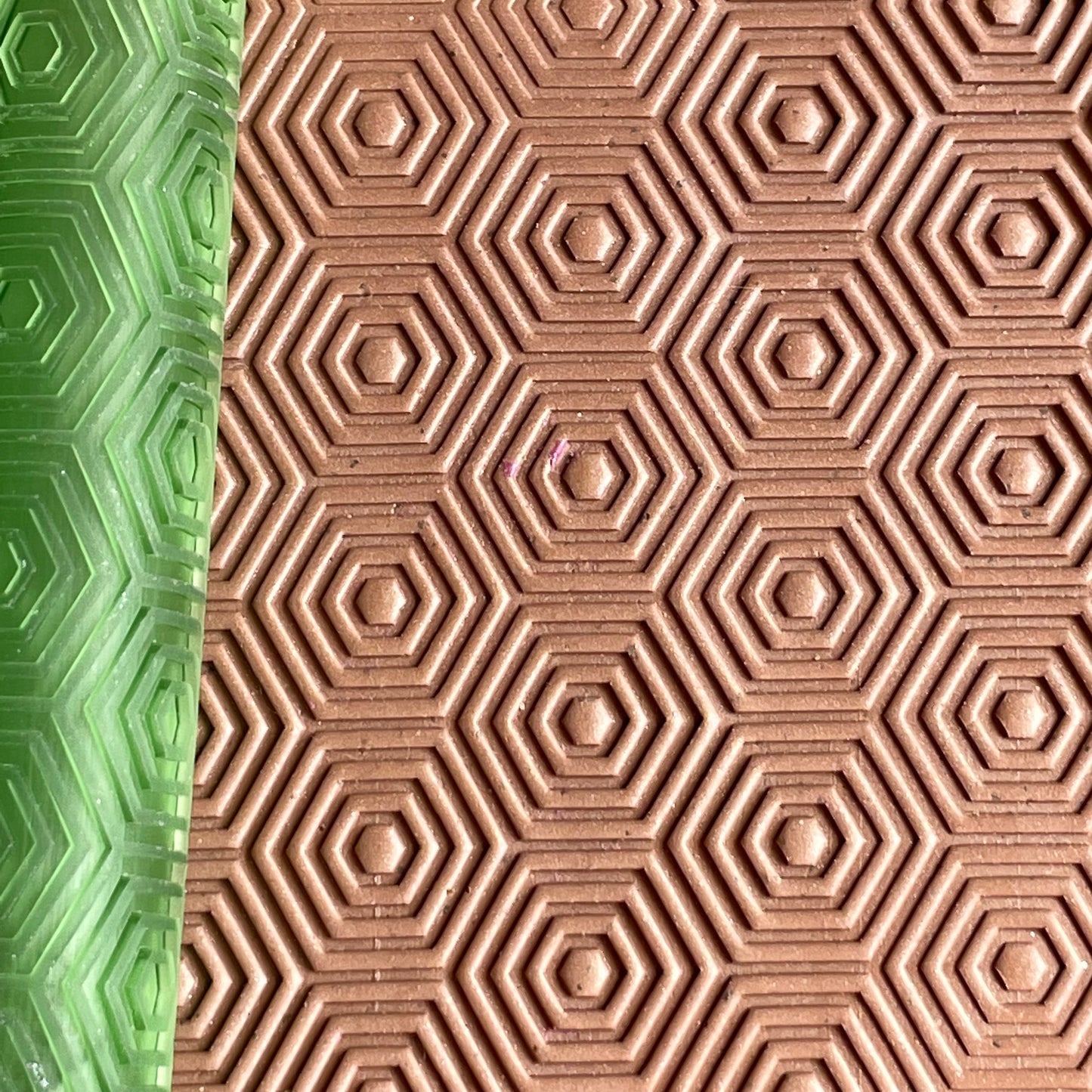 Hexagons texture roller
