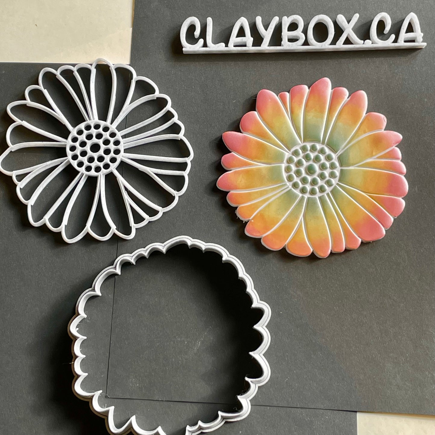 Large daisy stamp and matching cutter