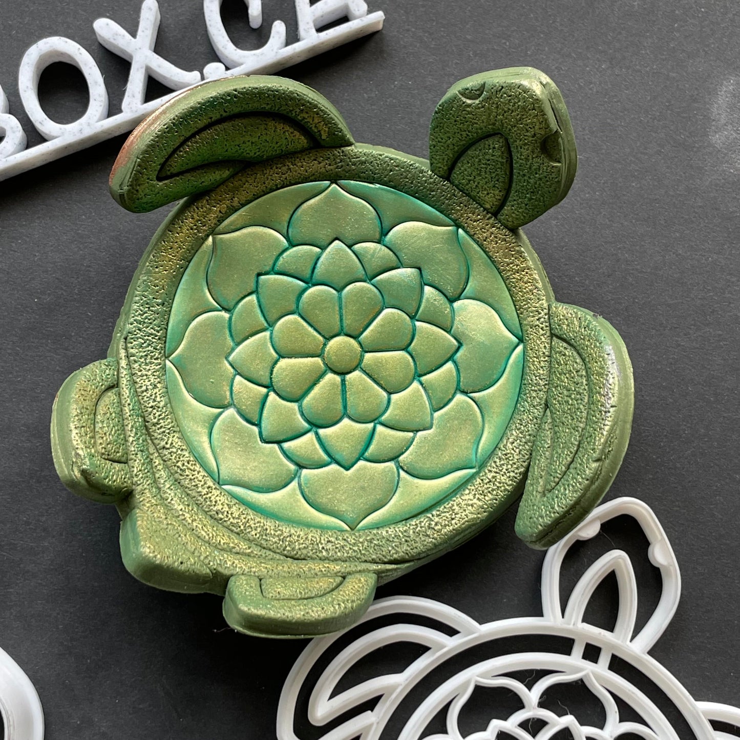 Large mandala turtle stamp with matching outline and circle cutter