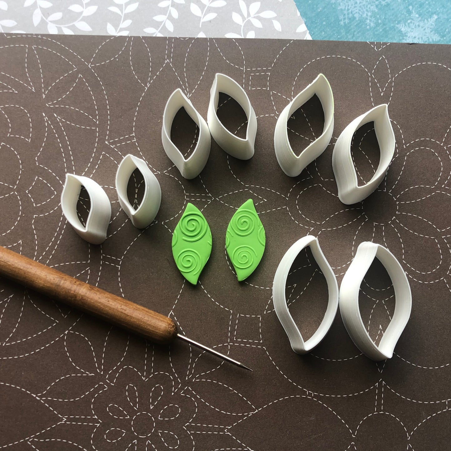 Wavy leaf shape cutter set - made for use with polymer clay